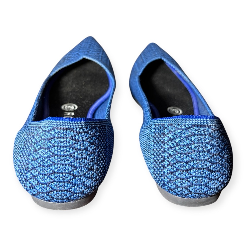 Rothy's women's Blue Knit Pointed-Toe Flats with Subtle Pattern size W8 - Picture 4 of 11